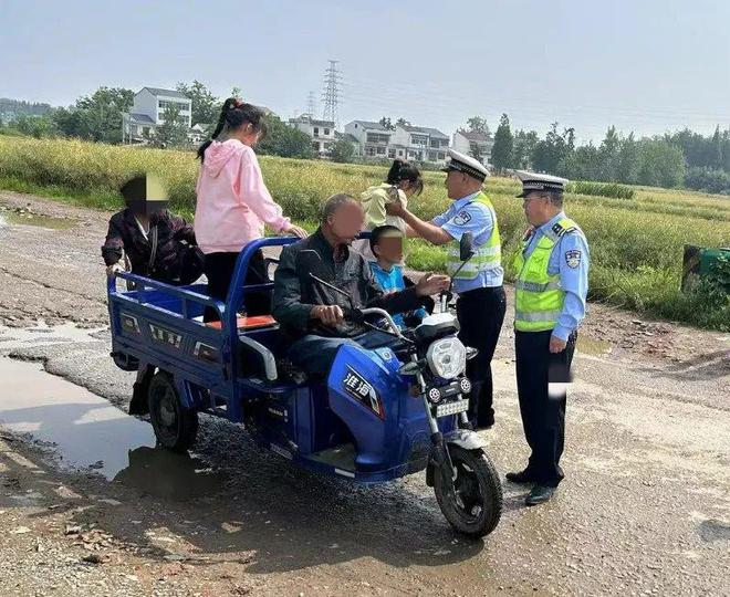 emc体育：仙桃警方两晚查获21人！长点心吧(图10)